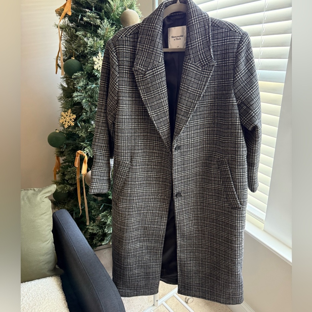 NWT Abercrombie coat